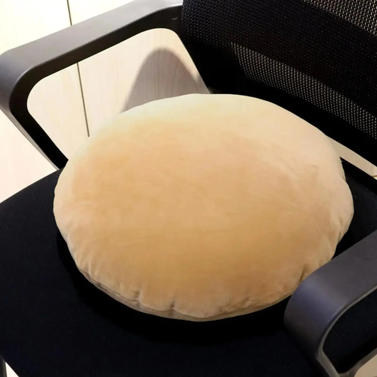 Coussin japonais en velours 'Nishio' - Image 4