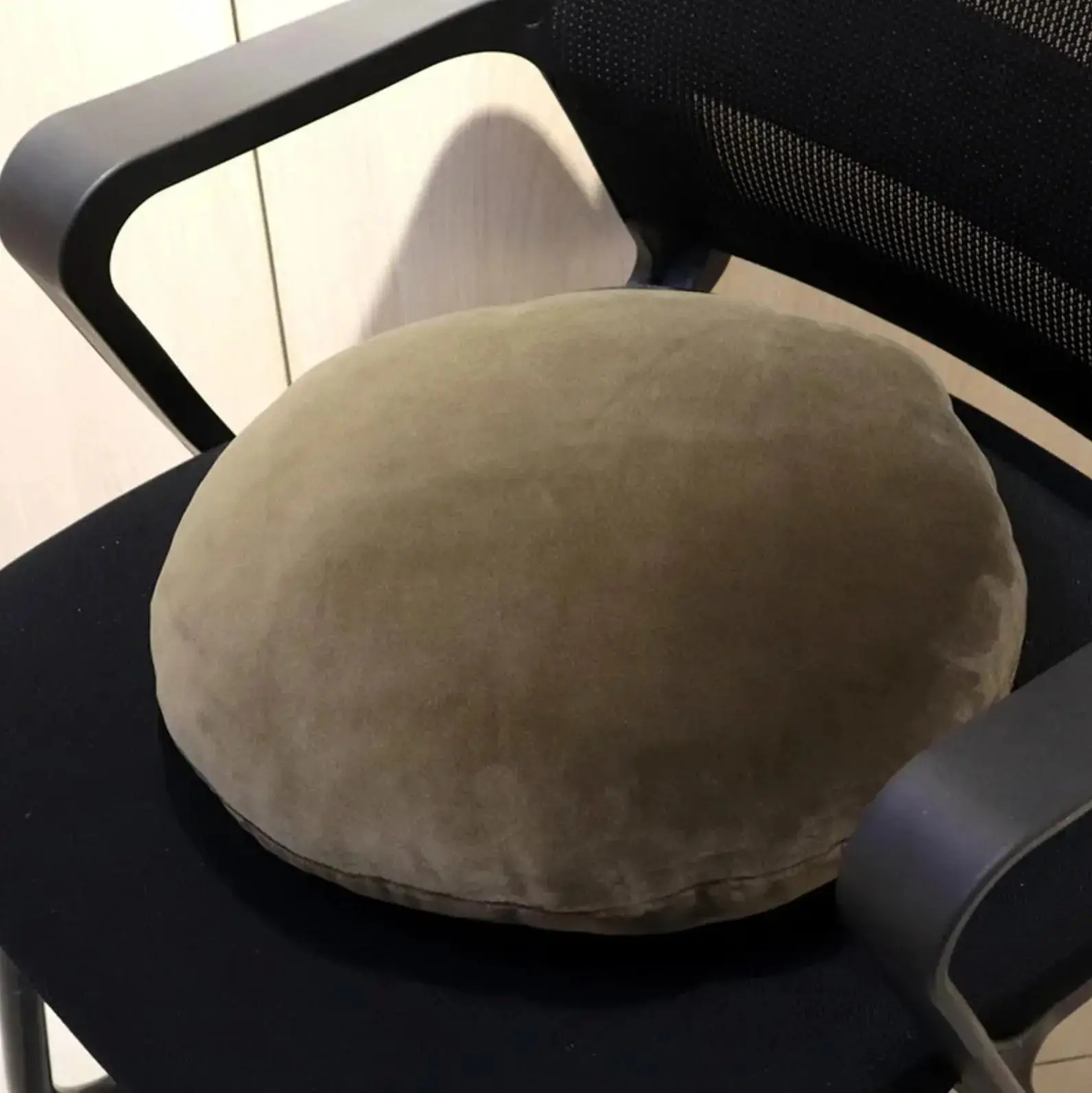 Coussin japonais en velours 'Nishio' - Image 6