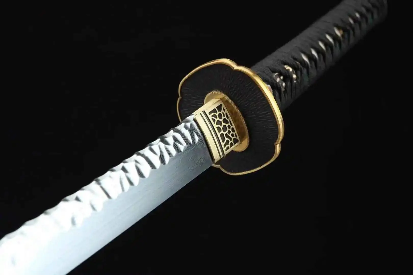 Katana Hizakura - 炎鉄刀 - Image 4