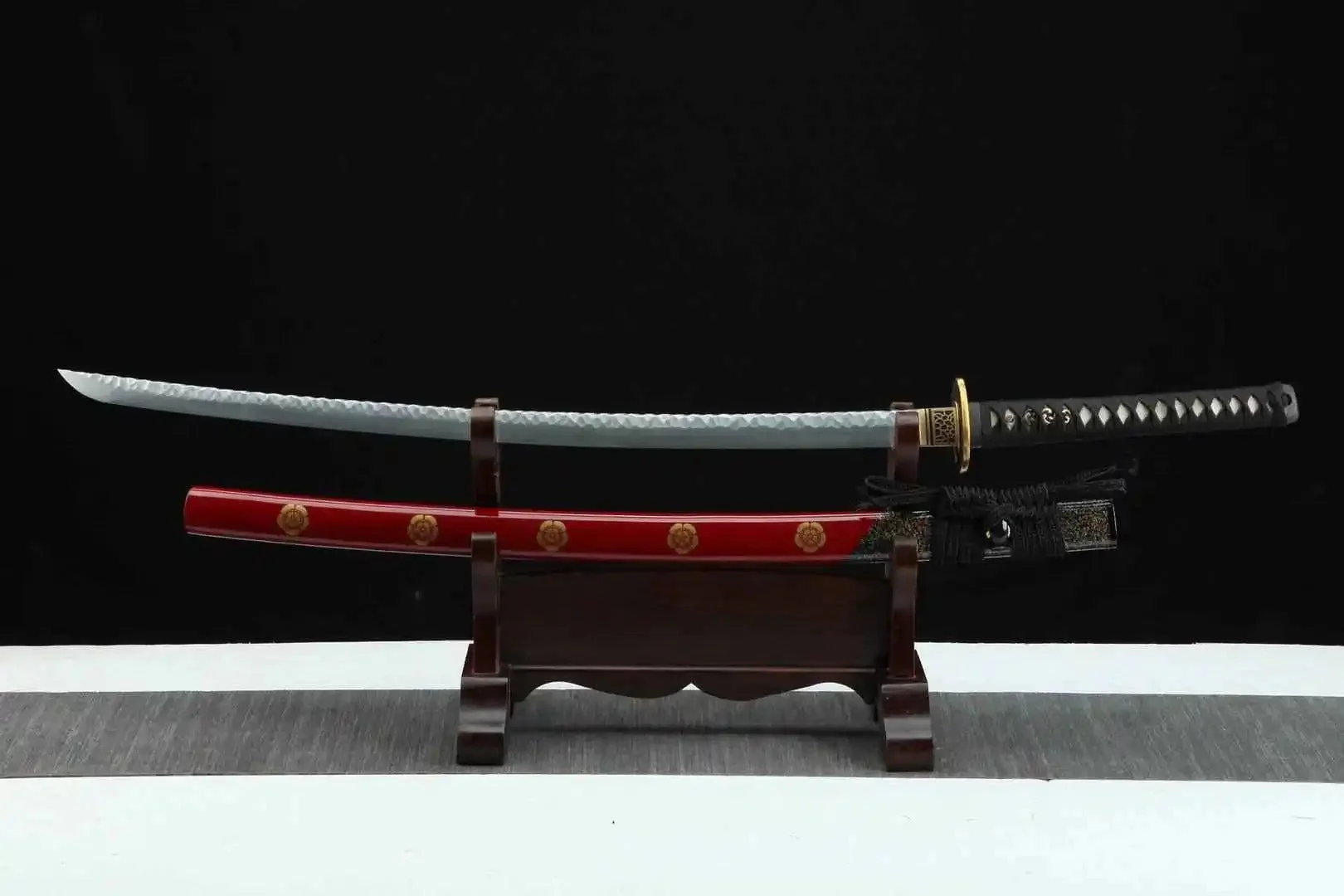 Katana Hizakura - 炎鉄刀 - Image 9