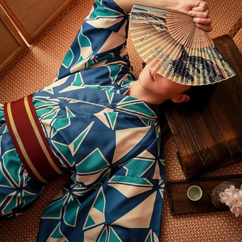 Kimono Homme Moderne 'Toyoashi' - Image 4