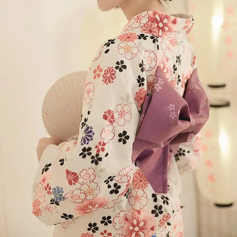 Kimono Japonais Femme Fleuri 'Reiko' - Image 3