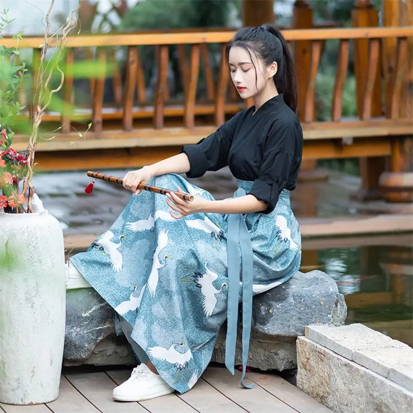 Robe Japonaise Traditionnelle 'Yakuta' - Image 5